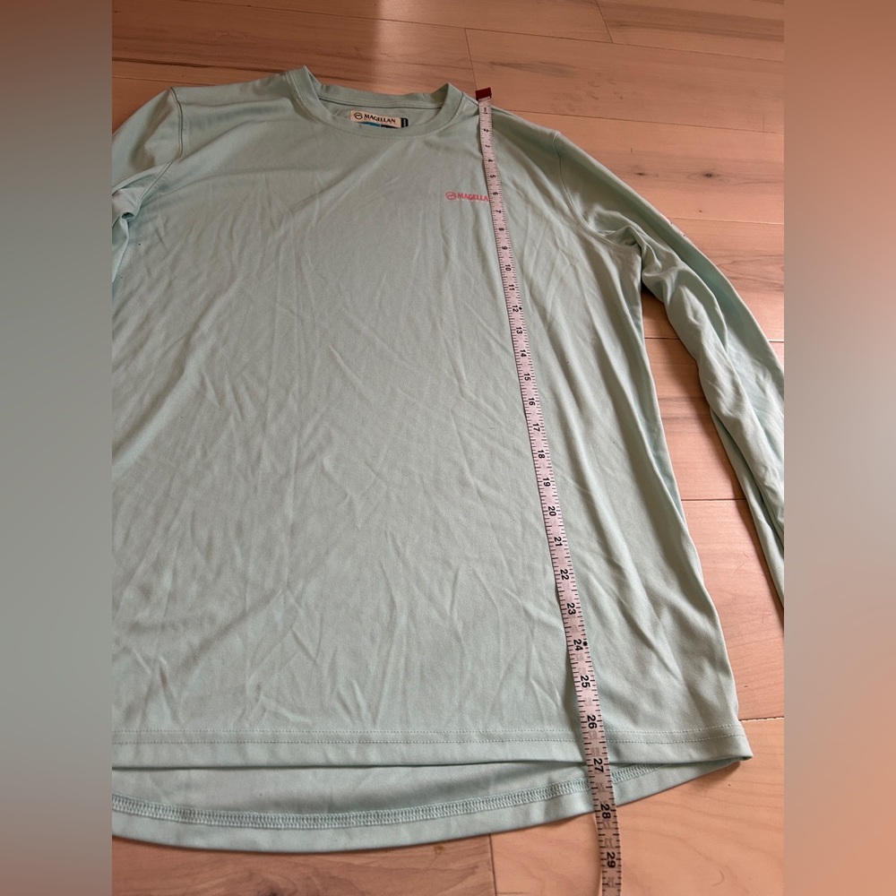 2 Magellan Outdoors Boyfriend Fit Long-Sleeve T-Shirts Medium - Picture 3 of 11